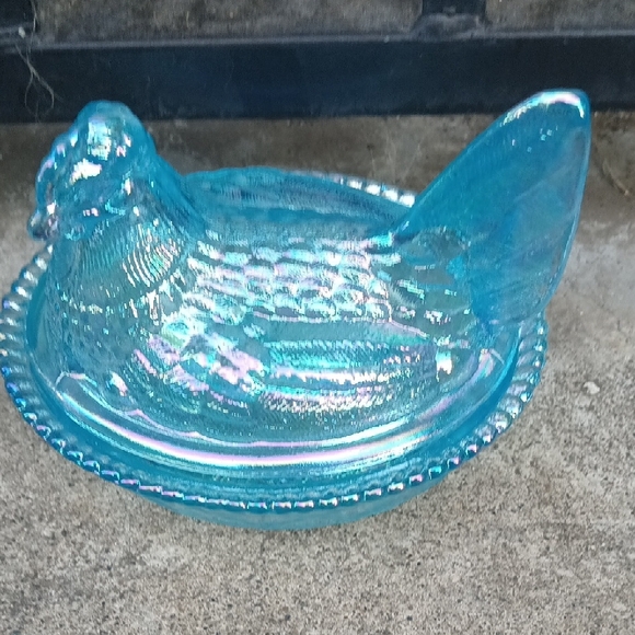 Westmoreland Vintage Aqua Carnival Glass Hen on Nest - Picture 6 of 7